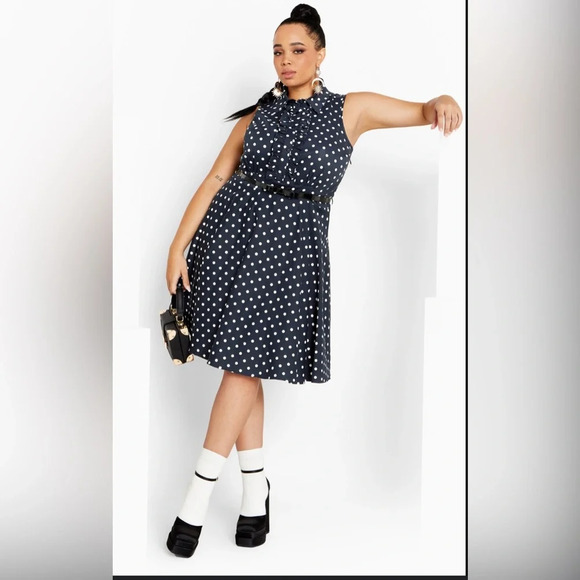 City Chic Nellie Dress Navy spot - new with tags size 14 - Picture 3 of 13